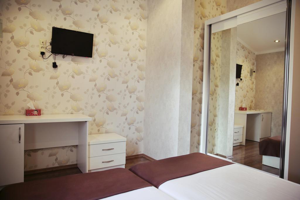 Rondo Hotel Tbilisi Quarto foto