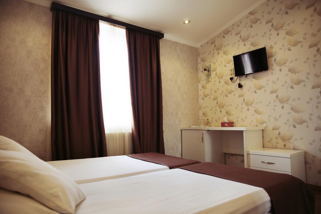 Rondo Hotel Tbilisi Quarto foto