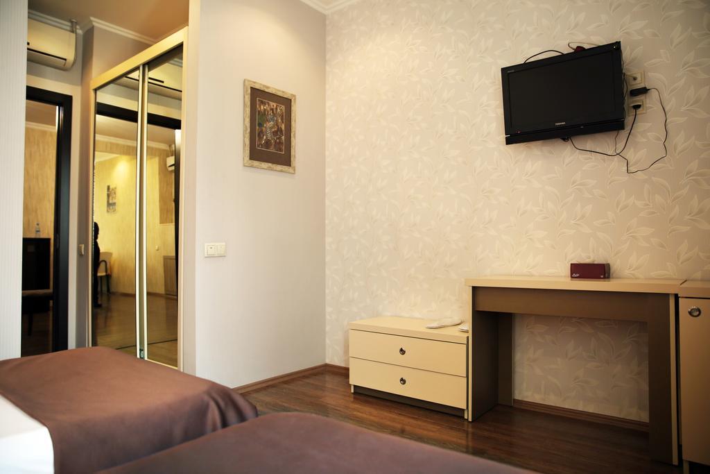 Rondo Hotel Tbilisi Quarto foto