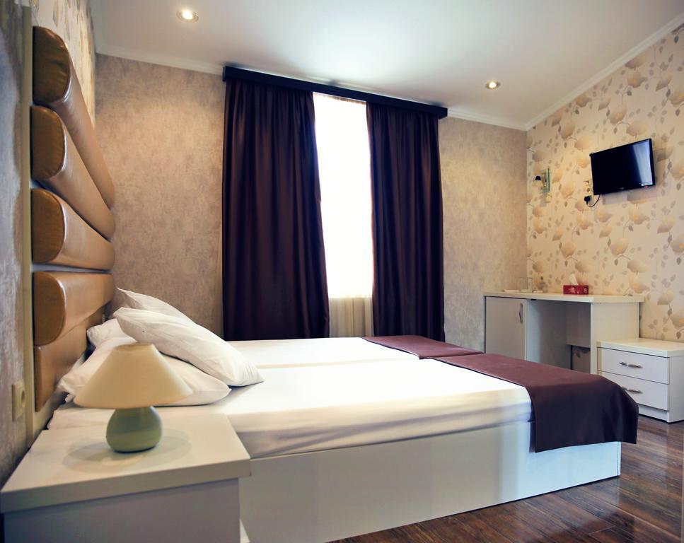 Rondo Hotel Tbilisi Quarto foto