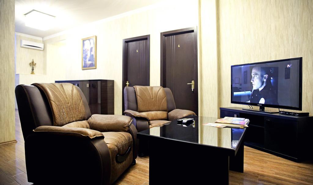 Rondo Hotel Tbilisi Exterior foto